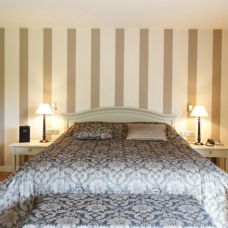 Lafarques 4*