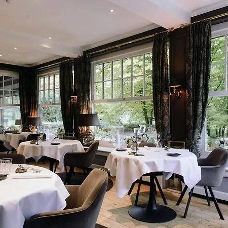 Lafarques Hotel